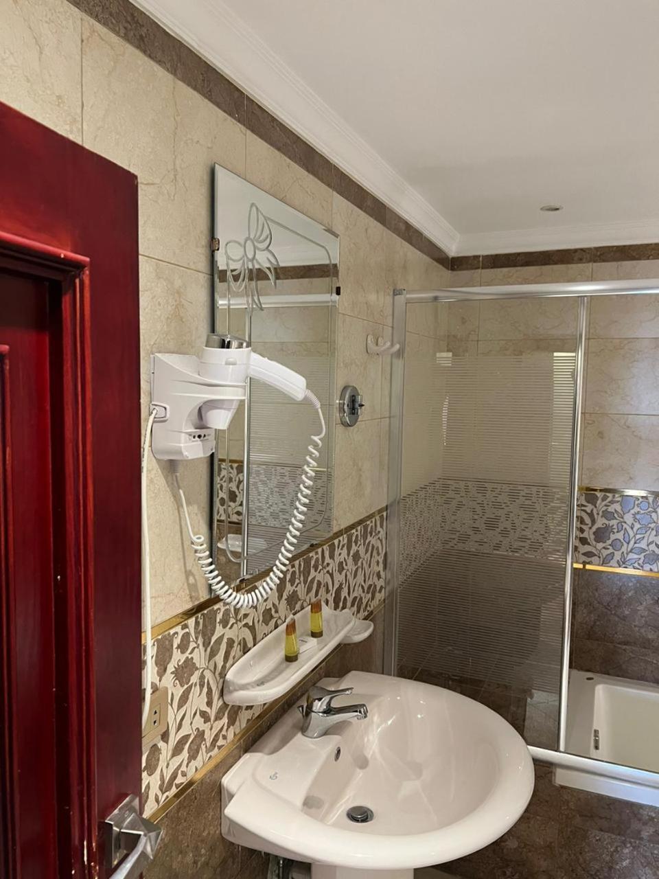 Hotel Golden Nile 2*
